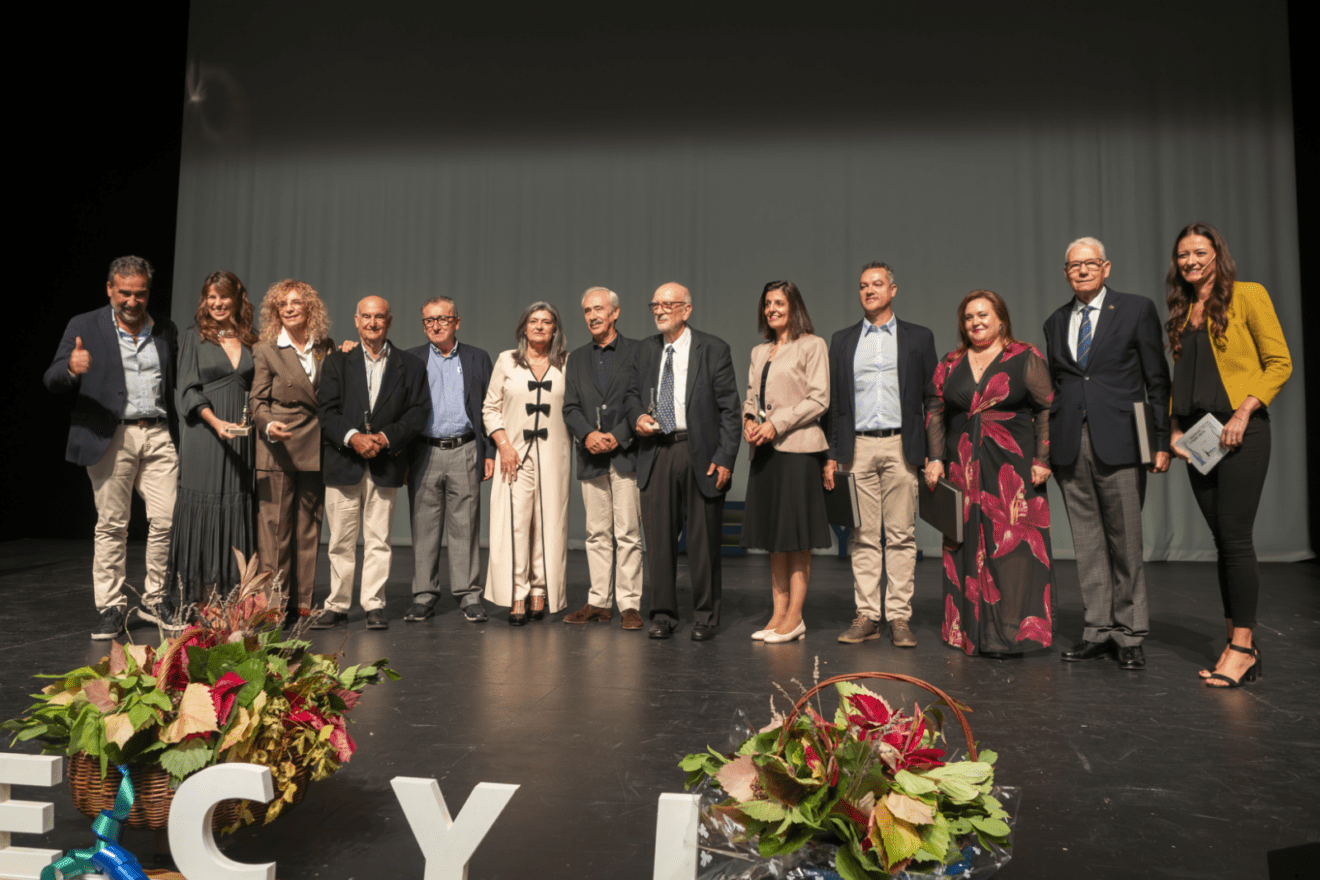 COMPAÑEROS DEL GEER, PREMIADOS EN LOS V PREMIOS ADECYL 2025